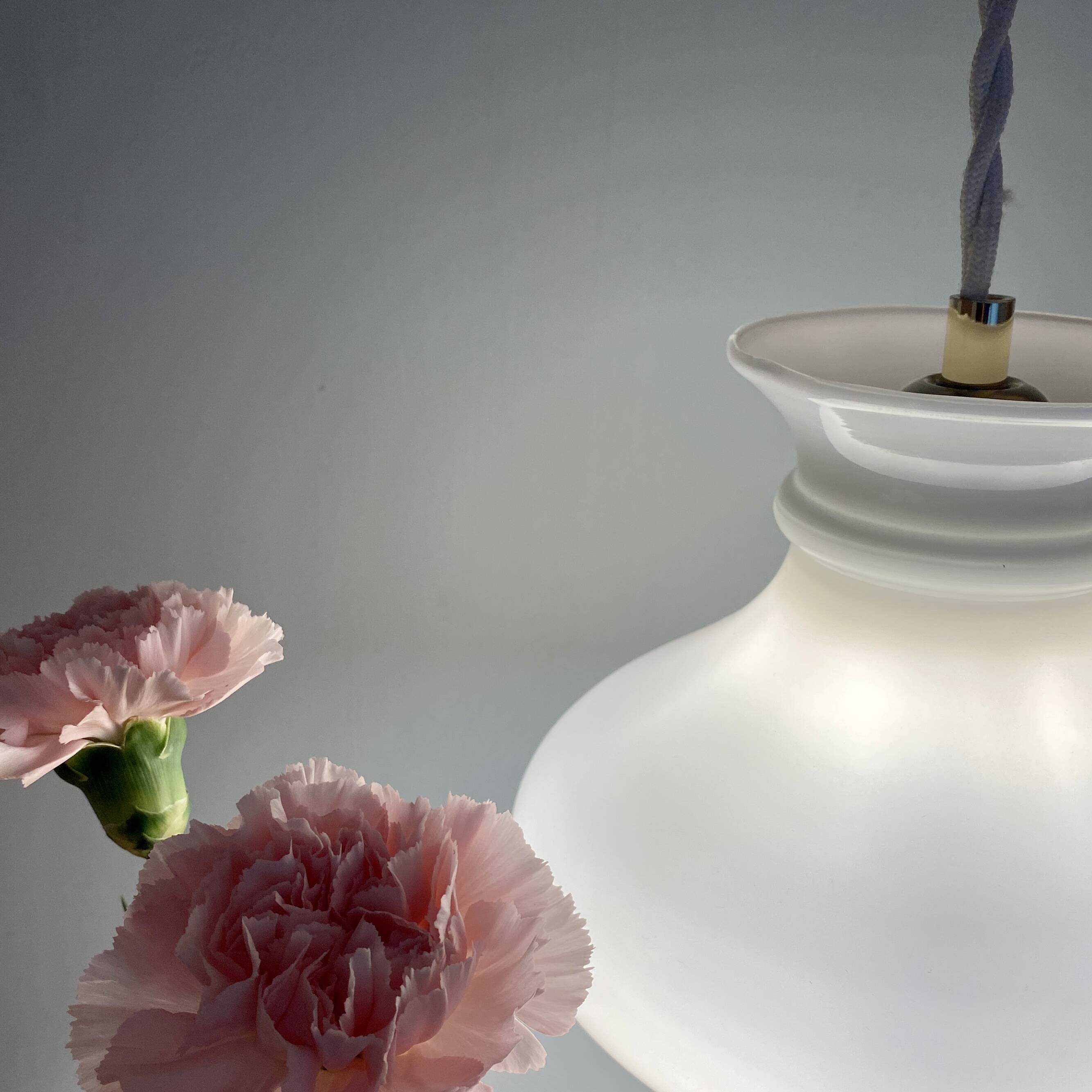 Vintage globe pendant light in white opaline