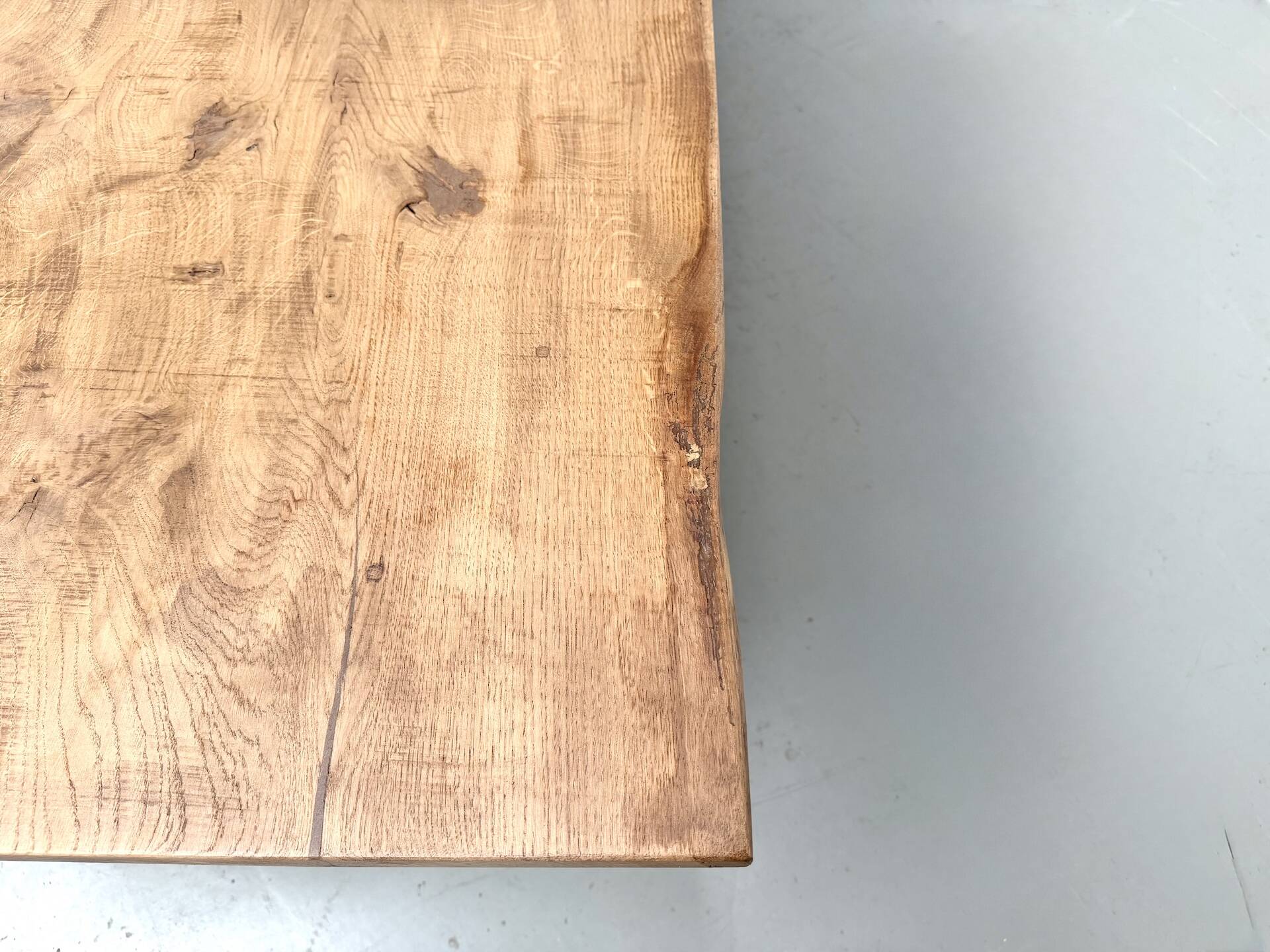Very large farmhouse table in solid oak, 1950s – L300 cm