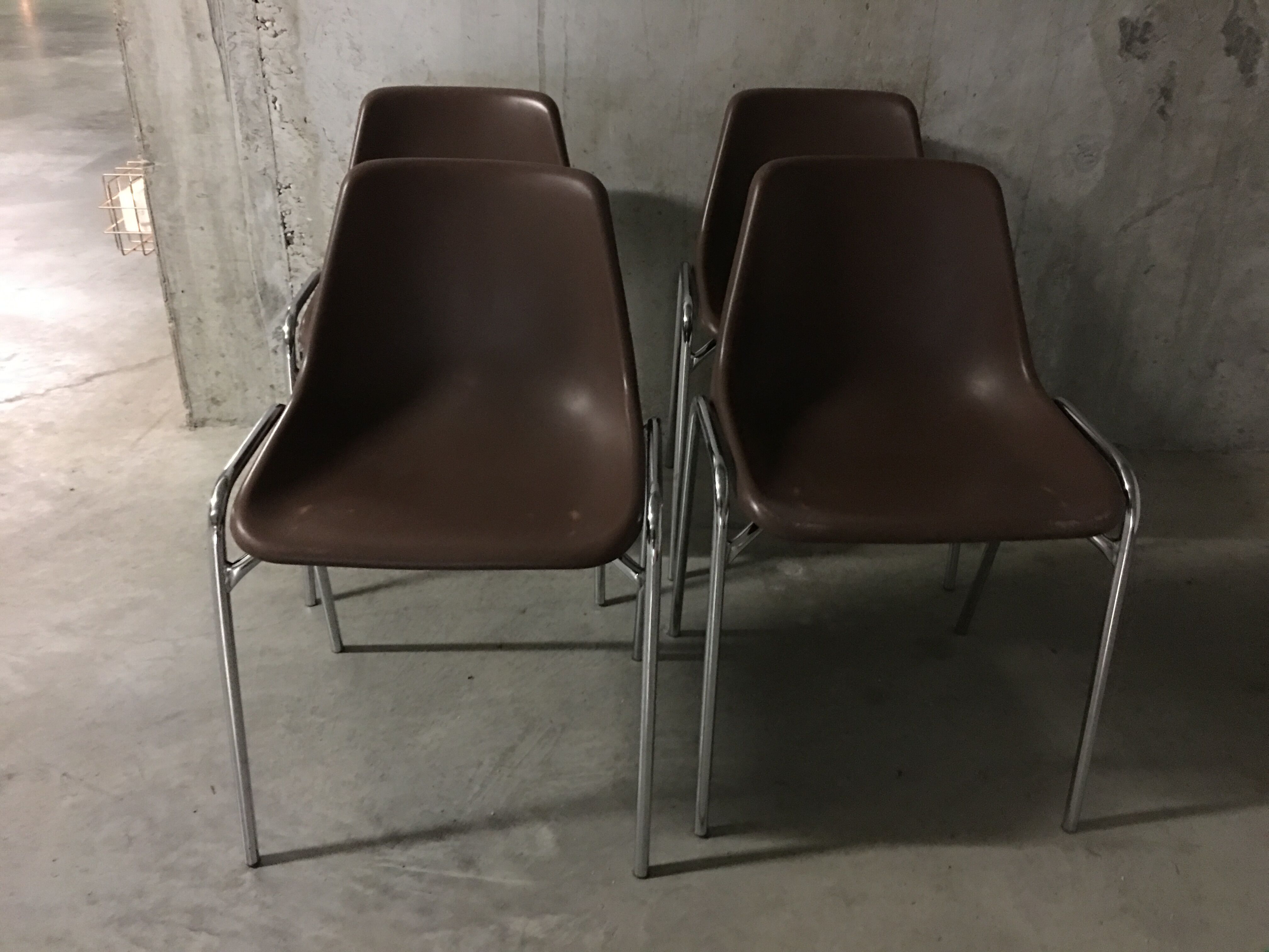 Suite of 4 Mullca conference chairs