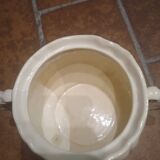 Sugar pot