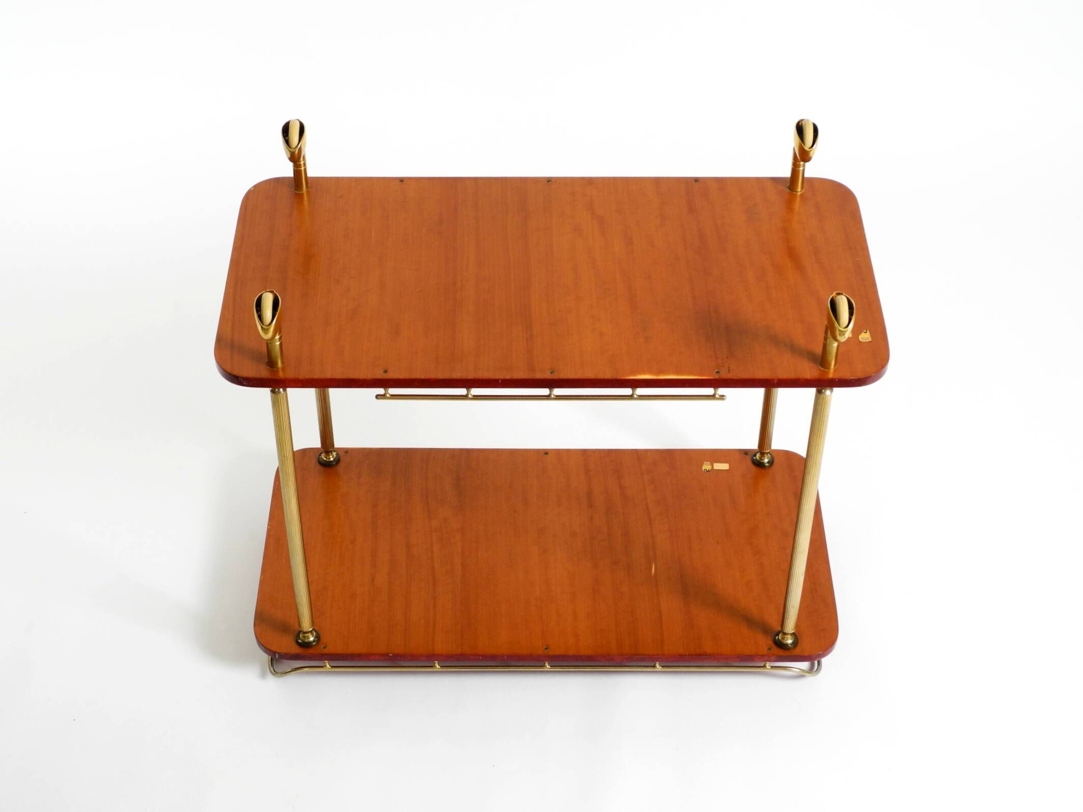 Superbe grand chariot de service en peau de chèvre rouge Aldo Tura des années 1960 | Fabriqué en Italie