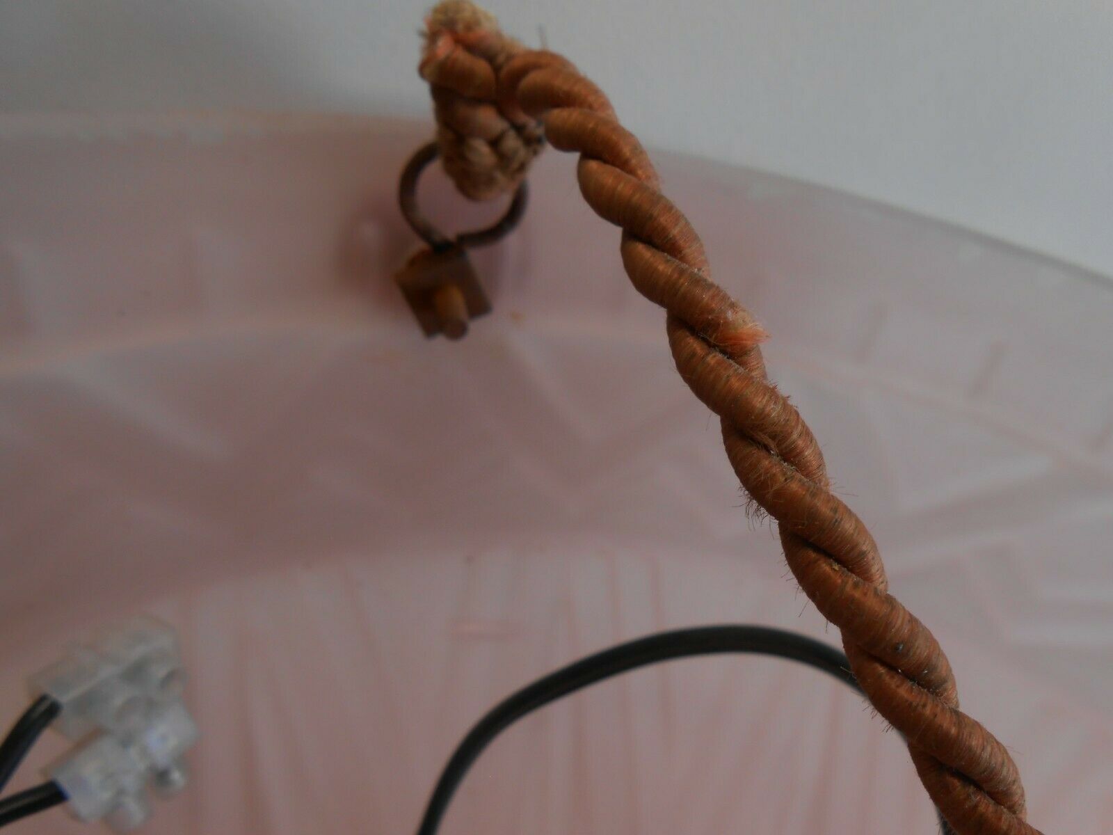 Art deco hanging lamp