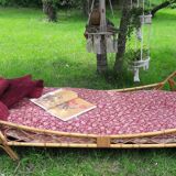 Rattan bed