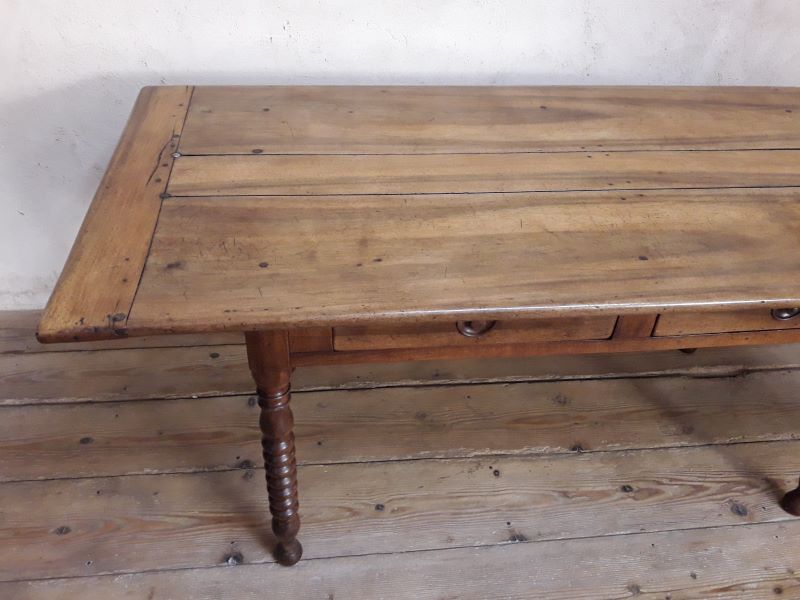 Walnut farmtable, 19th