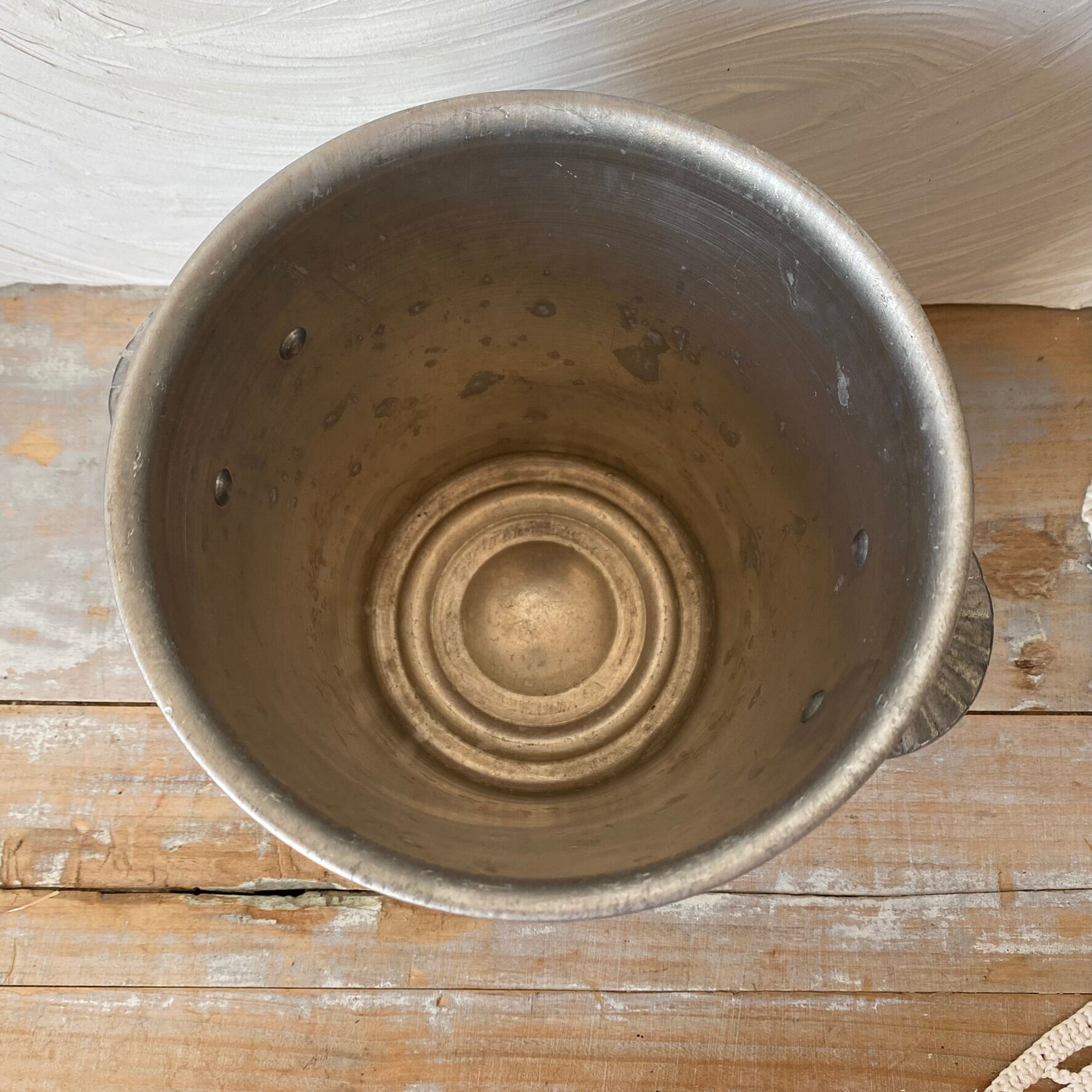 Champagne bucket with shell handles from the 1940s-50s.