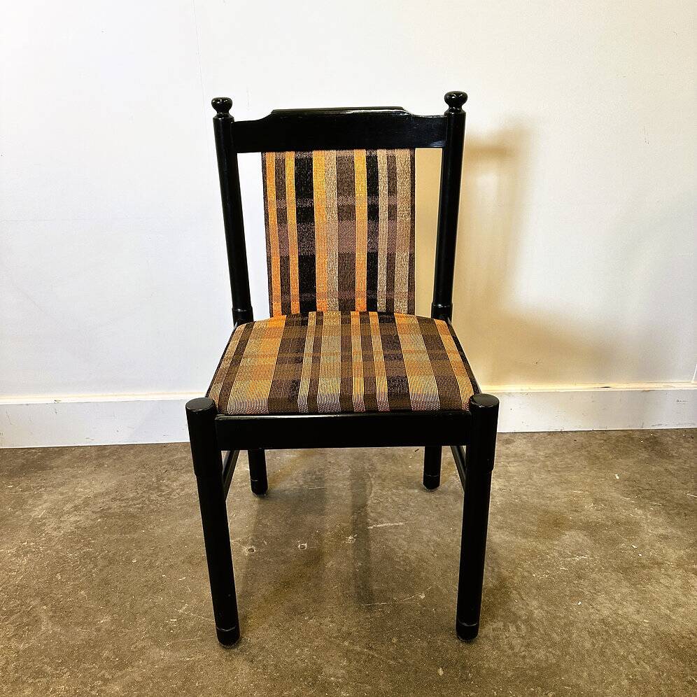 Set of 6 black lacquered chairs with the original 1970s fabric.