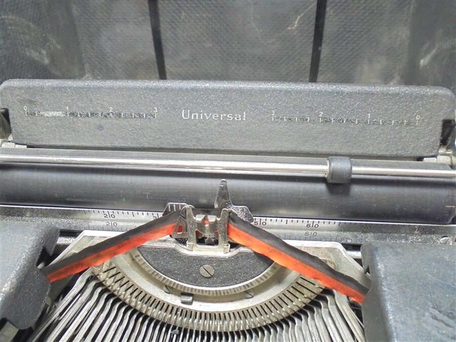 Underwood Universal Typewriter