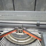 Underwood Universal Typewriter