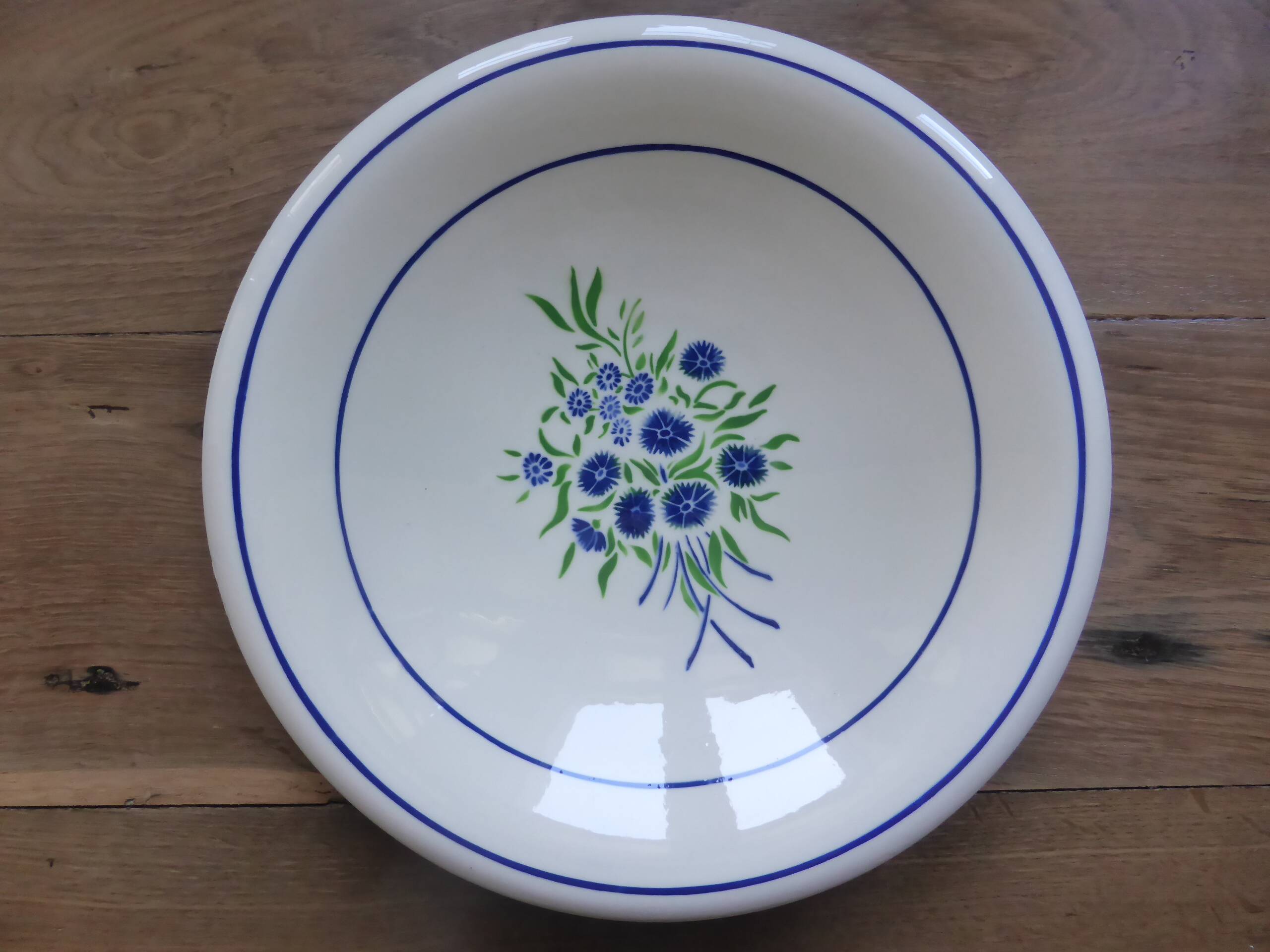Round cap serving dish Badonviller Francine 200852