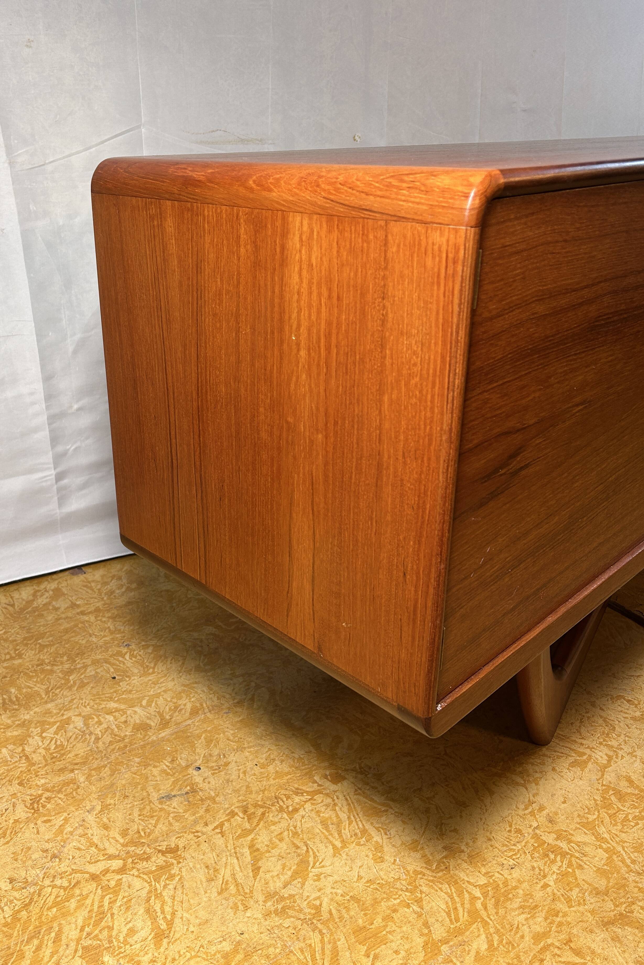 Mid Century Retro Vintage Sideboards by Beithcraft 60's scandinavian design  Val Rossi
