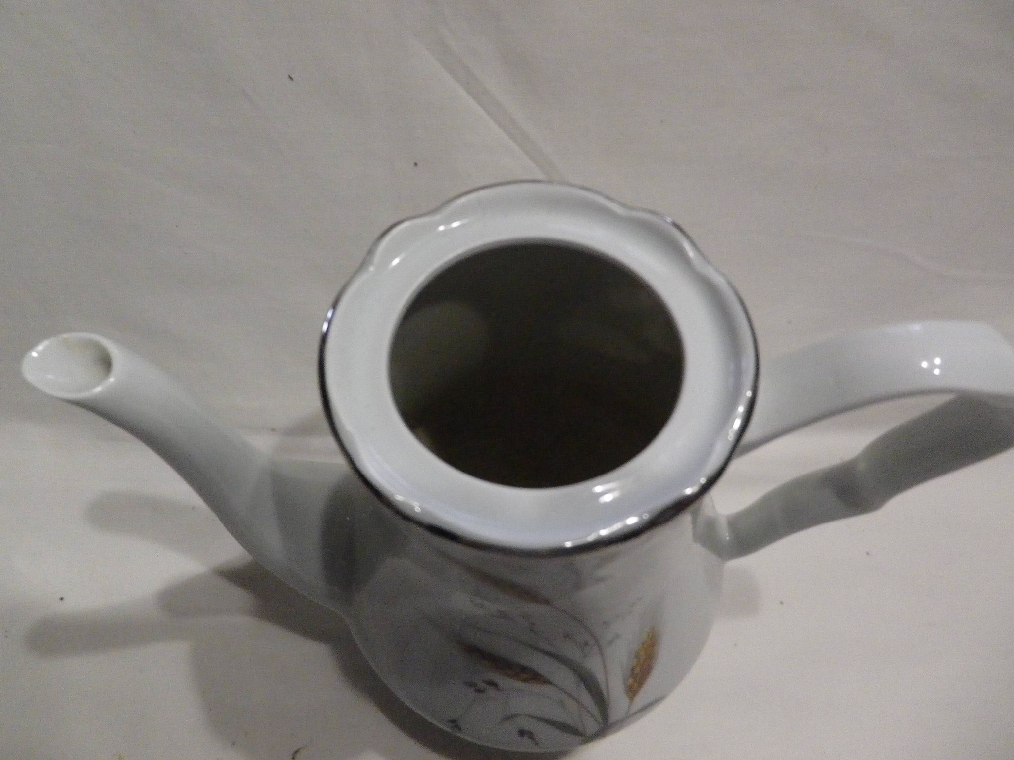 Deshoulières jug