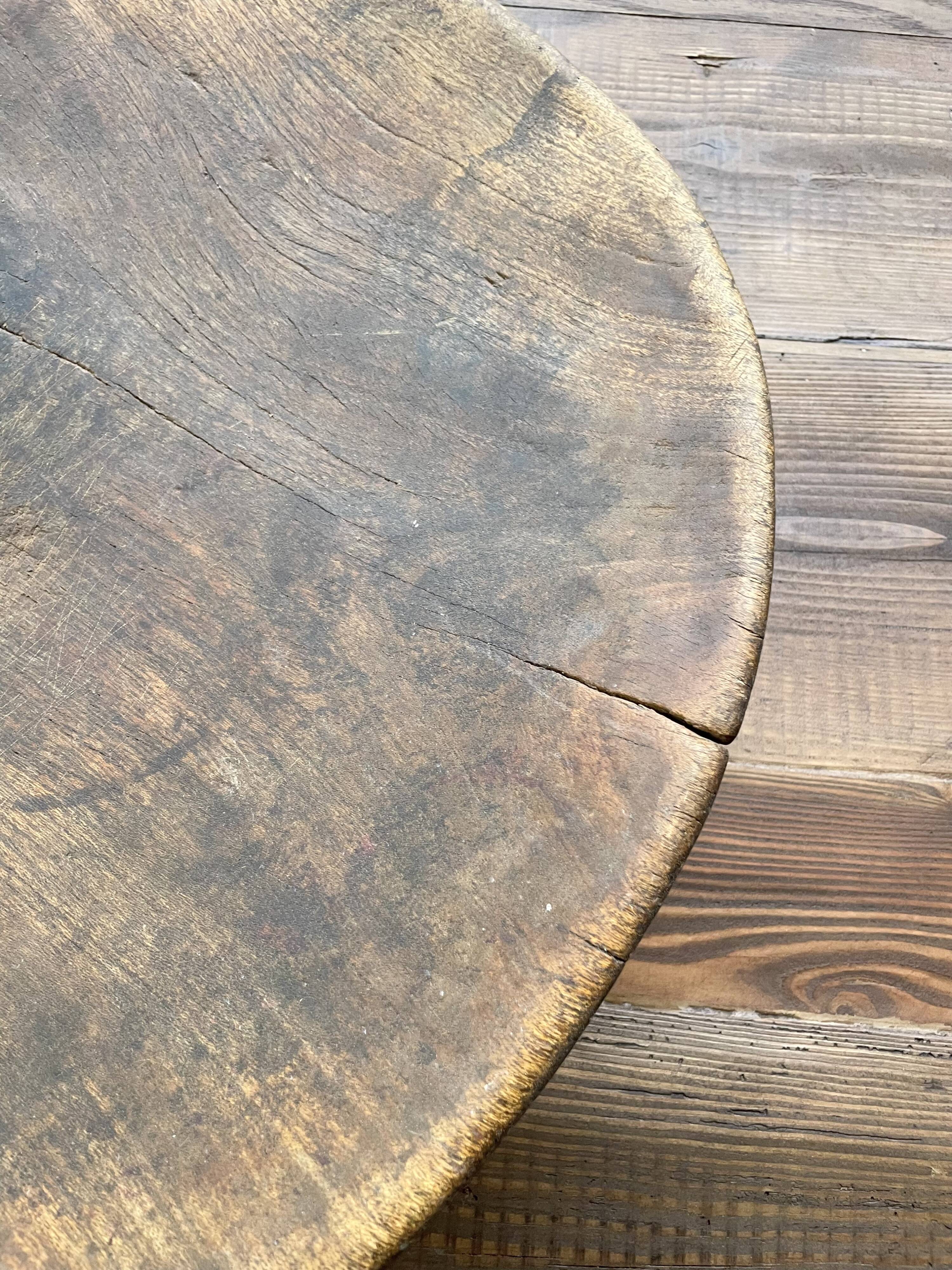 Mid-20th Tuareg wooden dish