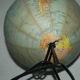 Globe terrestre mappemonde Girard Barrere vers 1960 design 60's