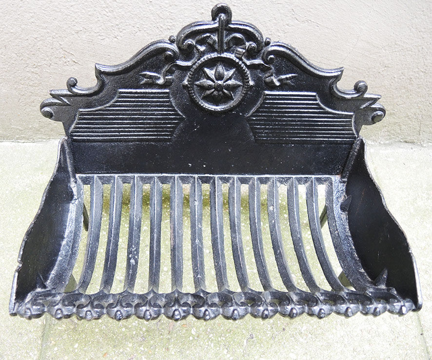 Old gate, cradle with cast iron logs