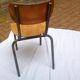 Chaise d'école vintage