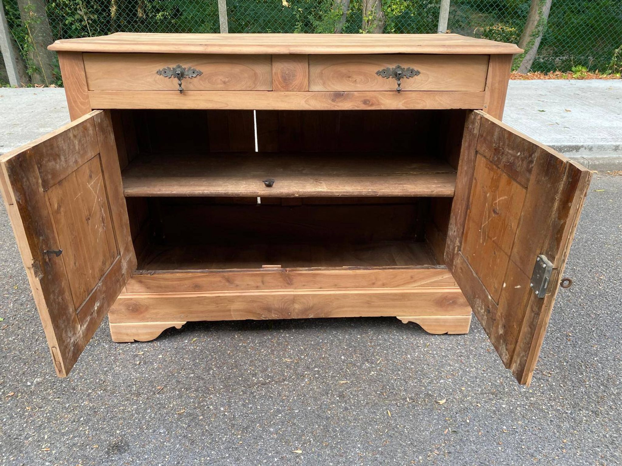 18th-century stripped buffet in solid walnut