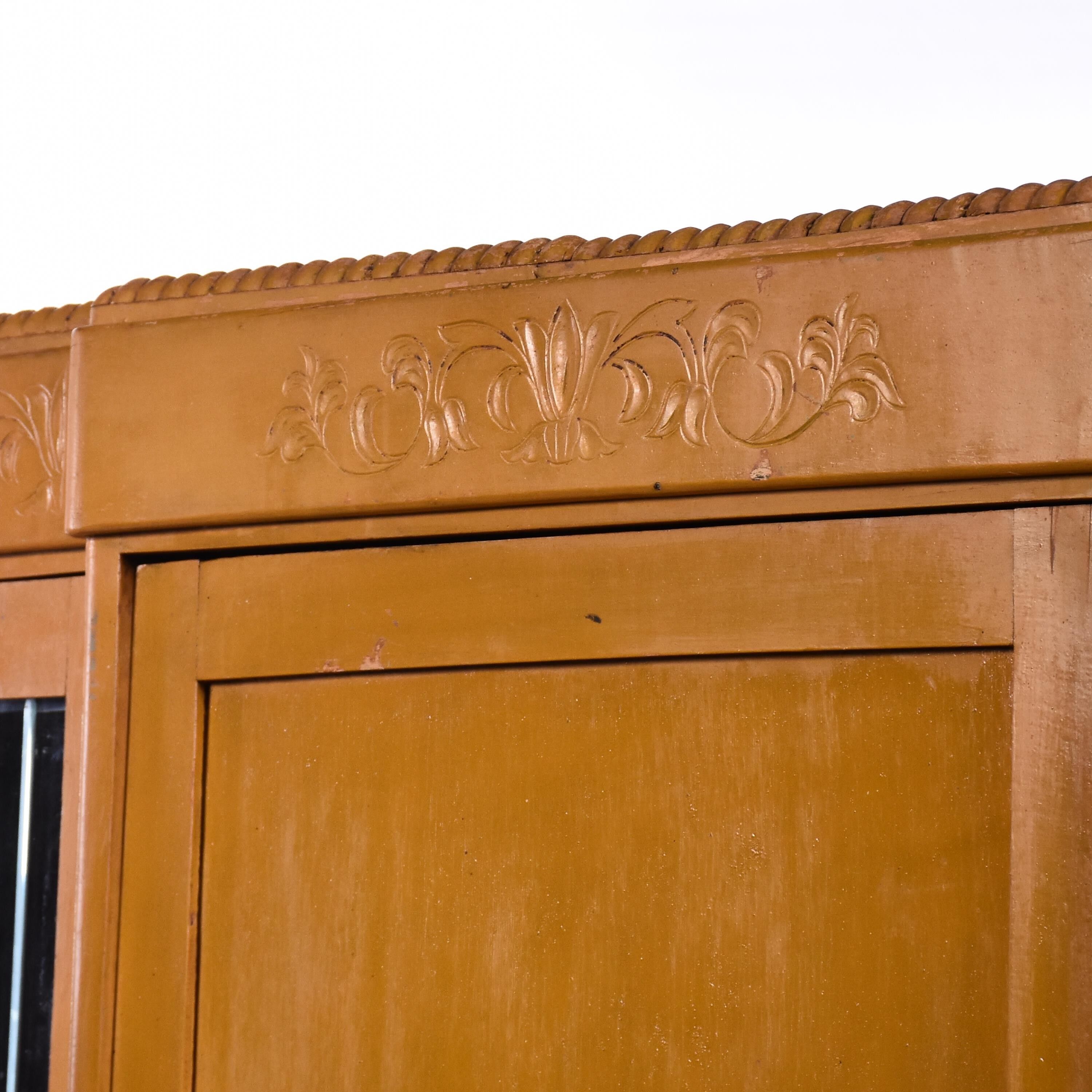 Wooden cloth cabinet