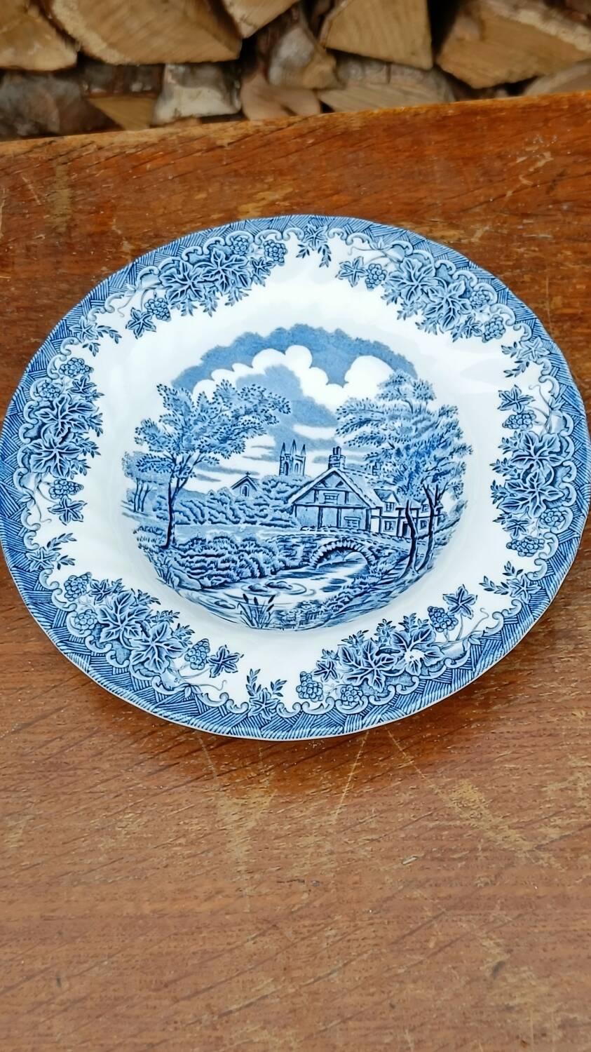 Churchill English soup plate