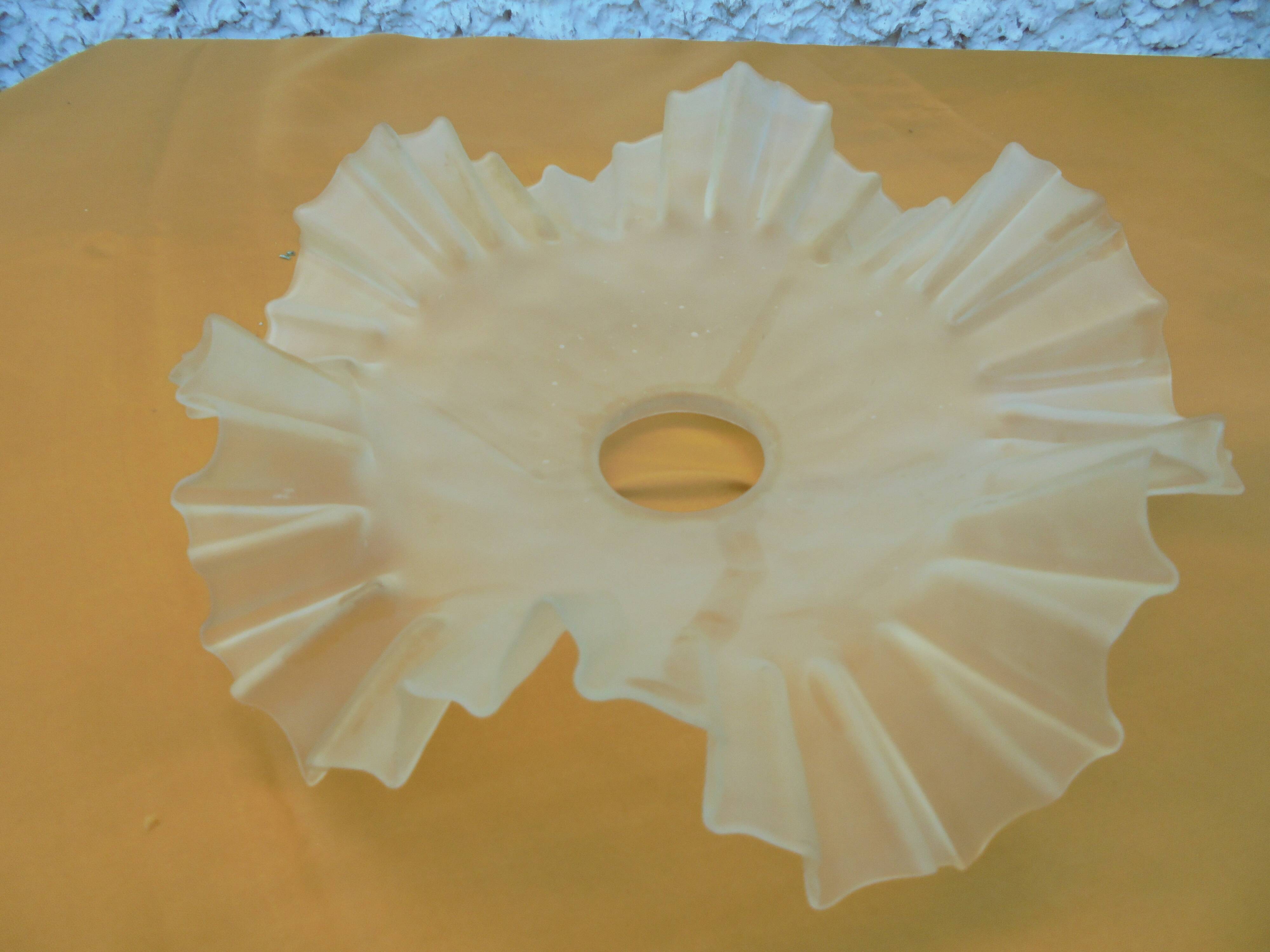 Opaque glass suspension lampshade