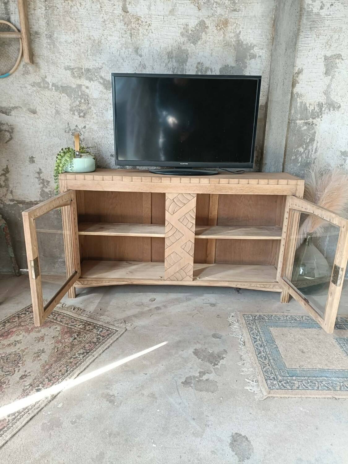 Display cabinet