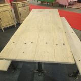 Ensemble table et bancs bois et fonte