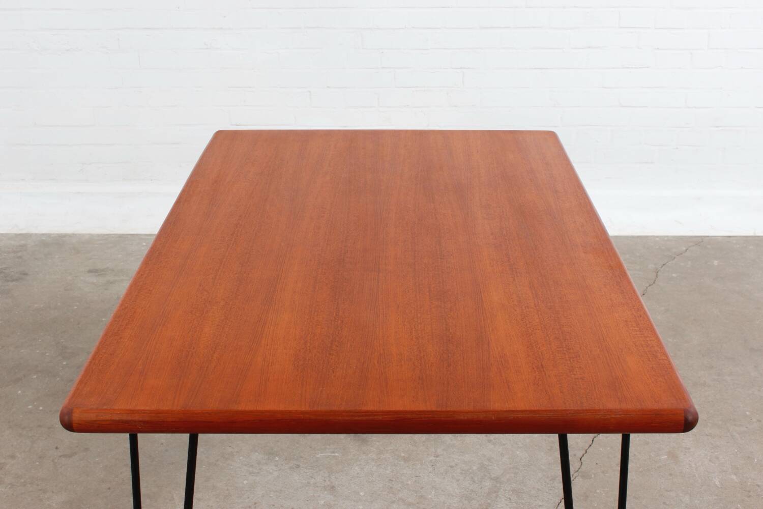Table de salle à manger en teck vintage Mid Century Design 60's 70's hairpins