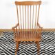 Chaise à bascule, rocking-chair, vintage en bois.