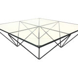 Vintage coffee table in 60s/70s steel wire design