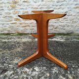 Scandinavian table