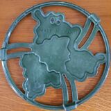 Dessous de  plat en fonte