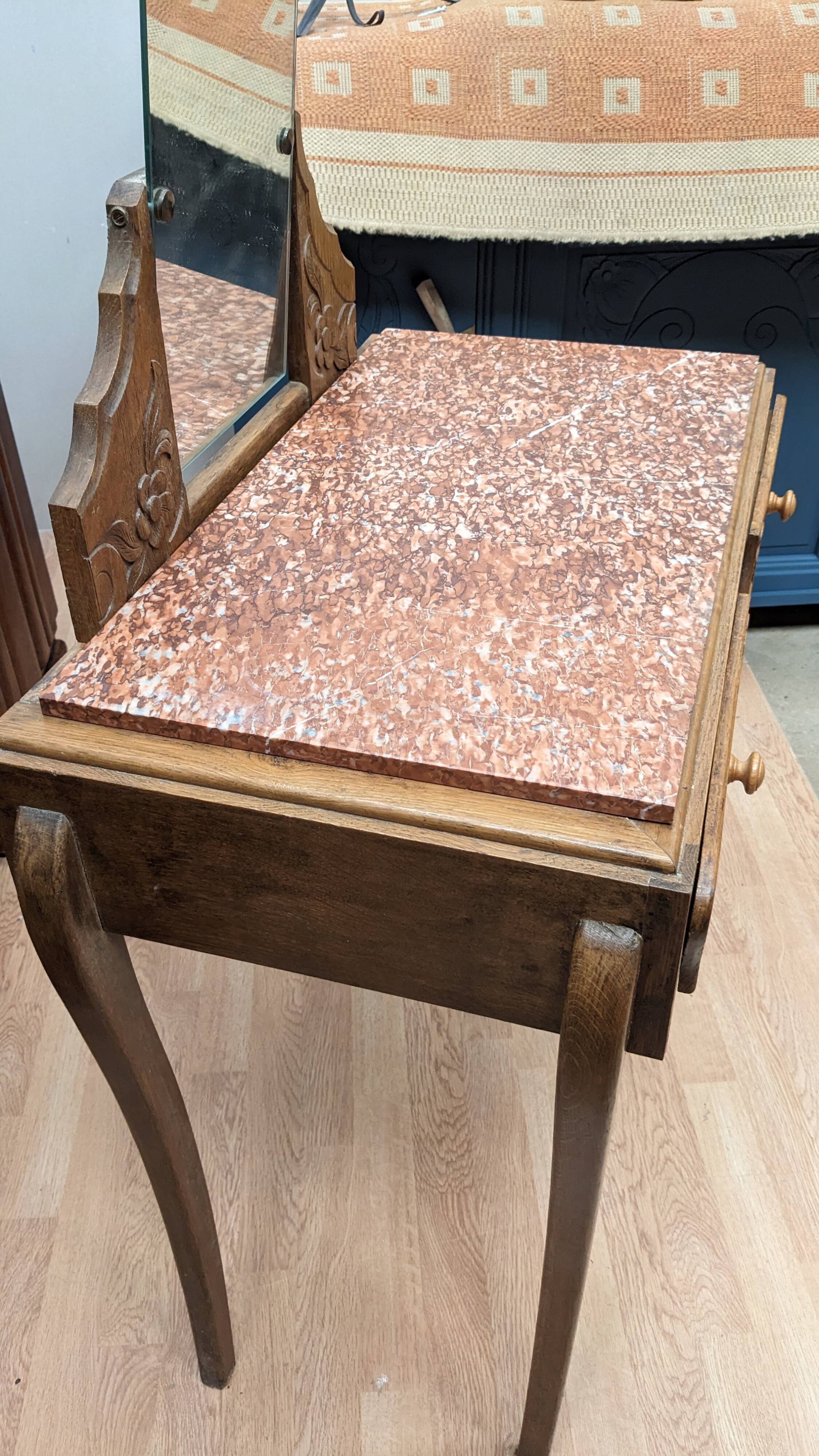 Art deco dressing table