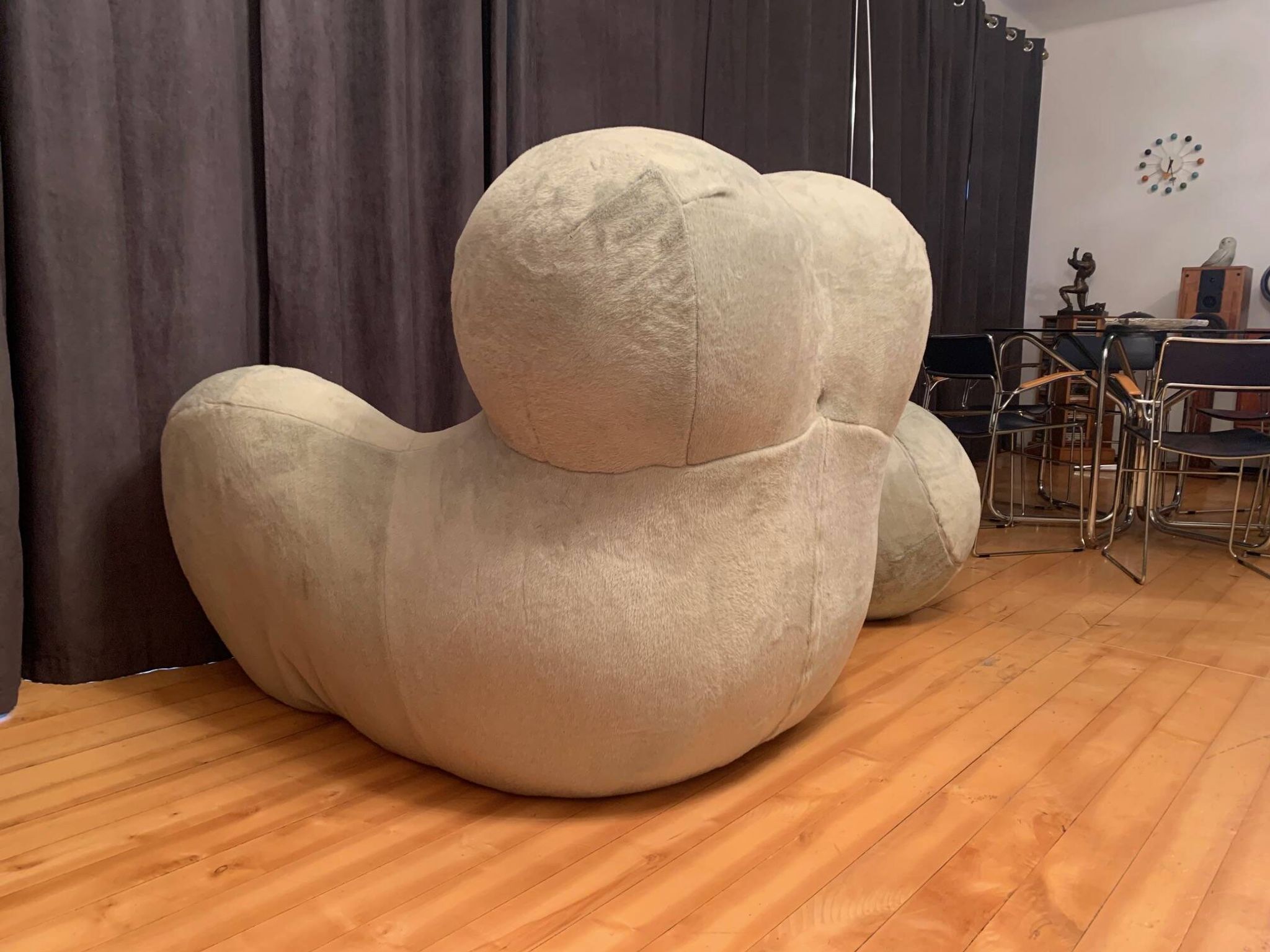 Big Mama" armchair designed by Gaetano Pesce, UP limited 40, B&B Italia
