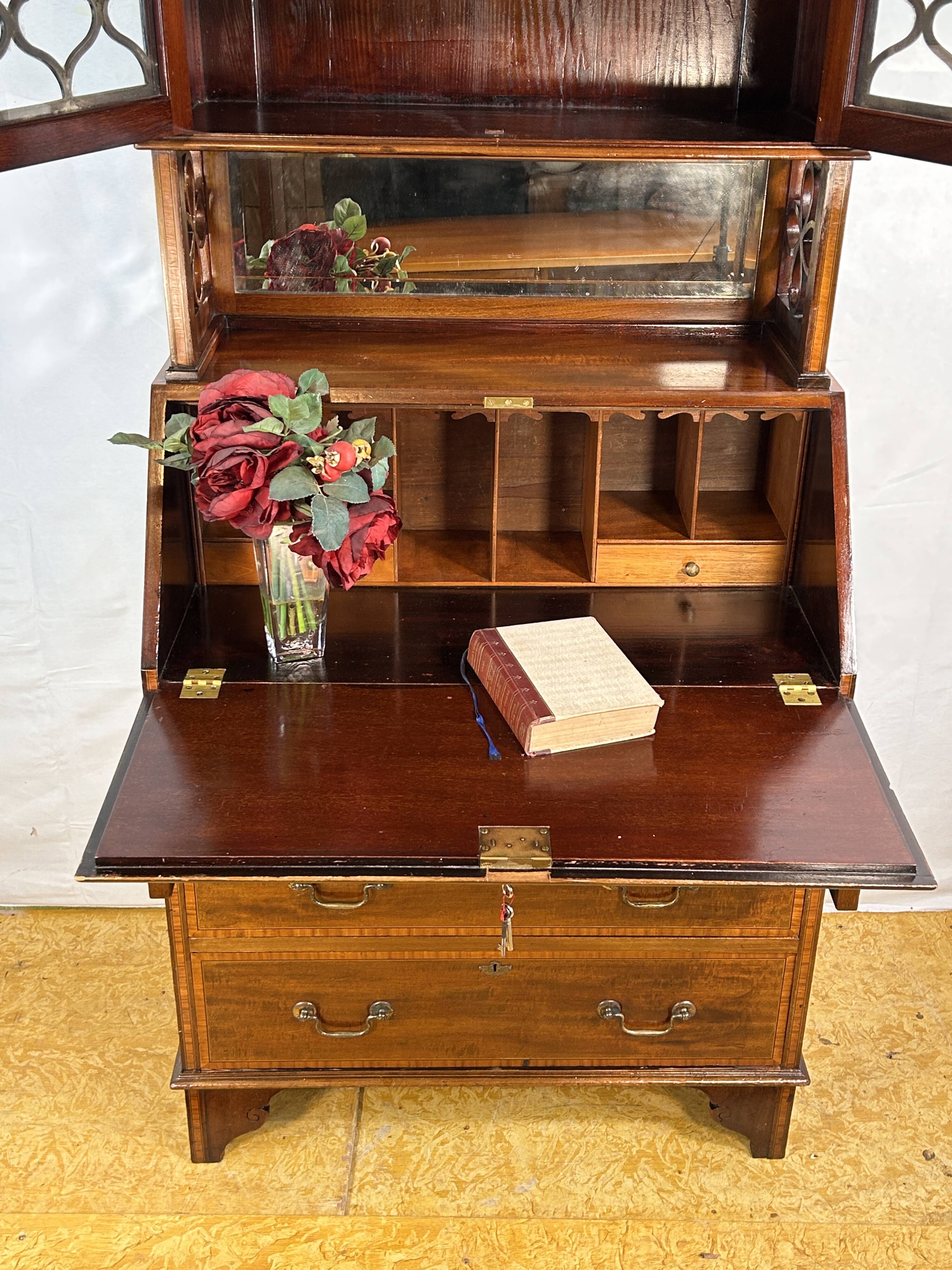 Antique Edwardian Bureau Bookcase with Inlaid Floral Detail – Early 20th Ce