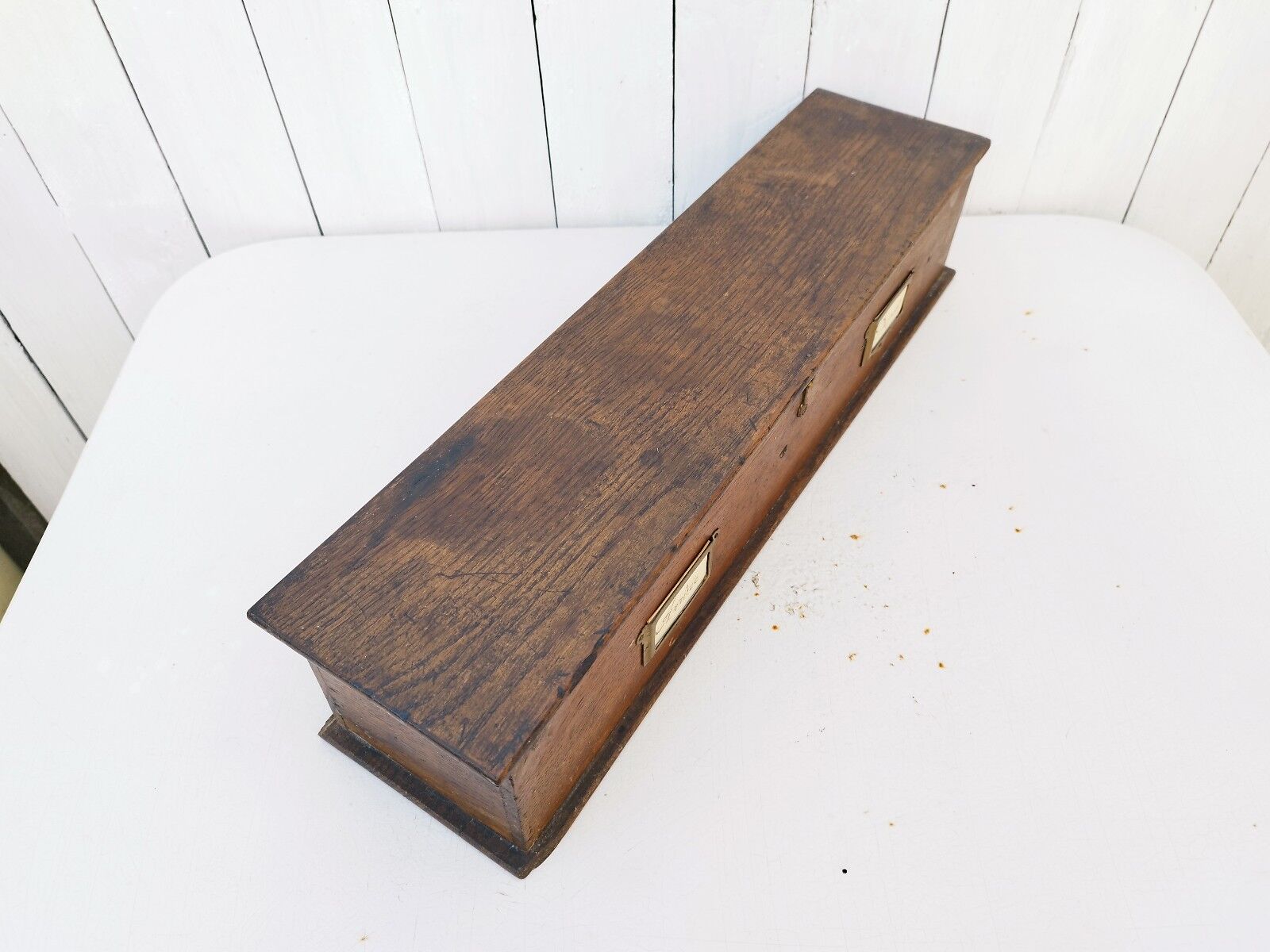 Varnished wooden box Hotel vintage storage