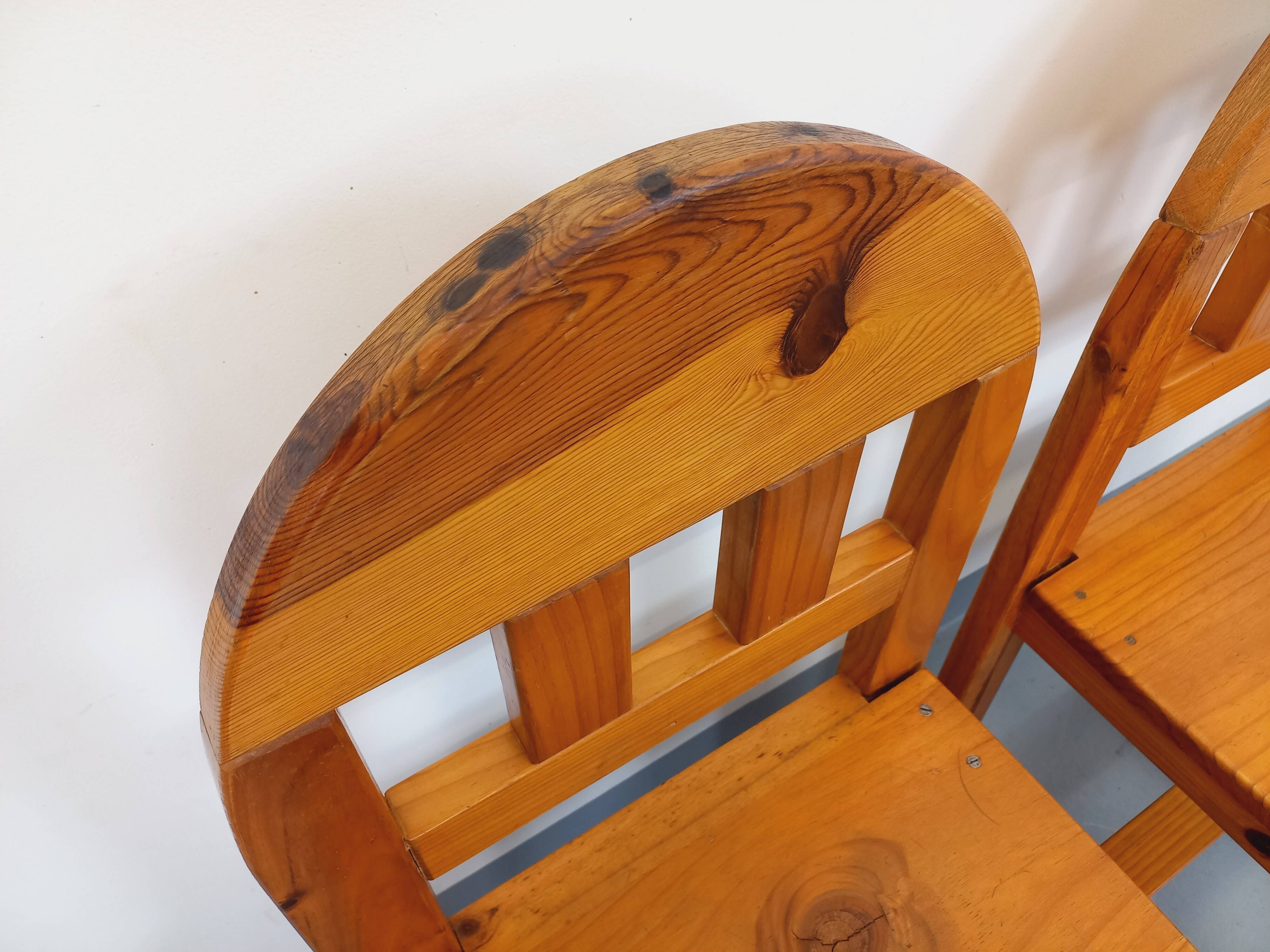 Paire de chaises vintage en pin des années 70 80