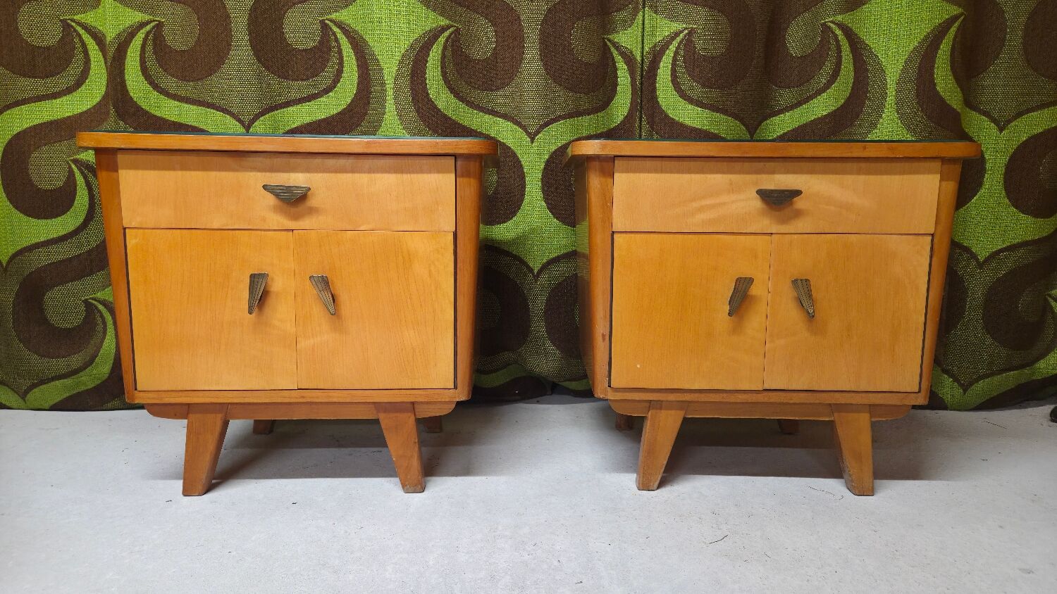 1960 bedside tables