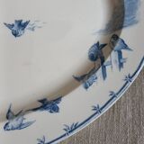 Plat ovale GIEN «Vol d’oiseaux». Vaisselle 1900 Art Nouveau.