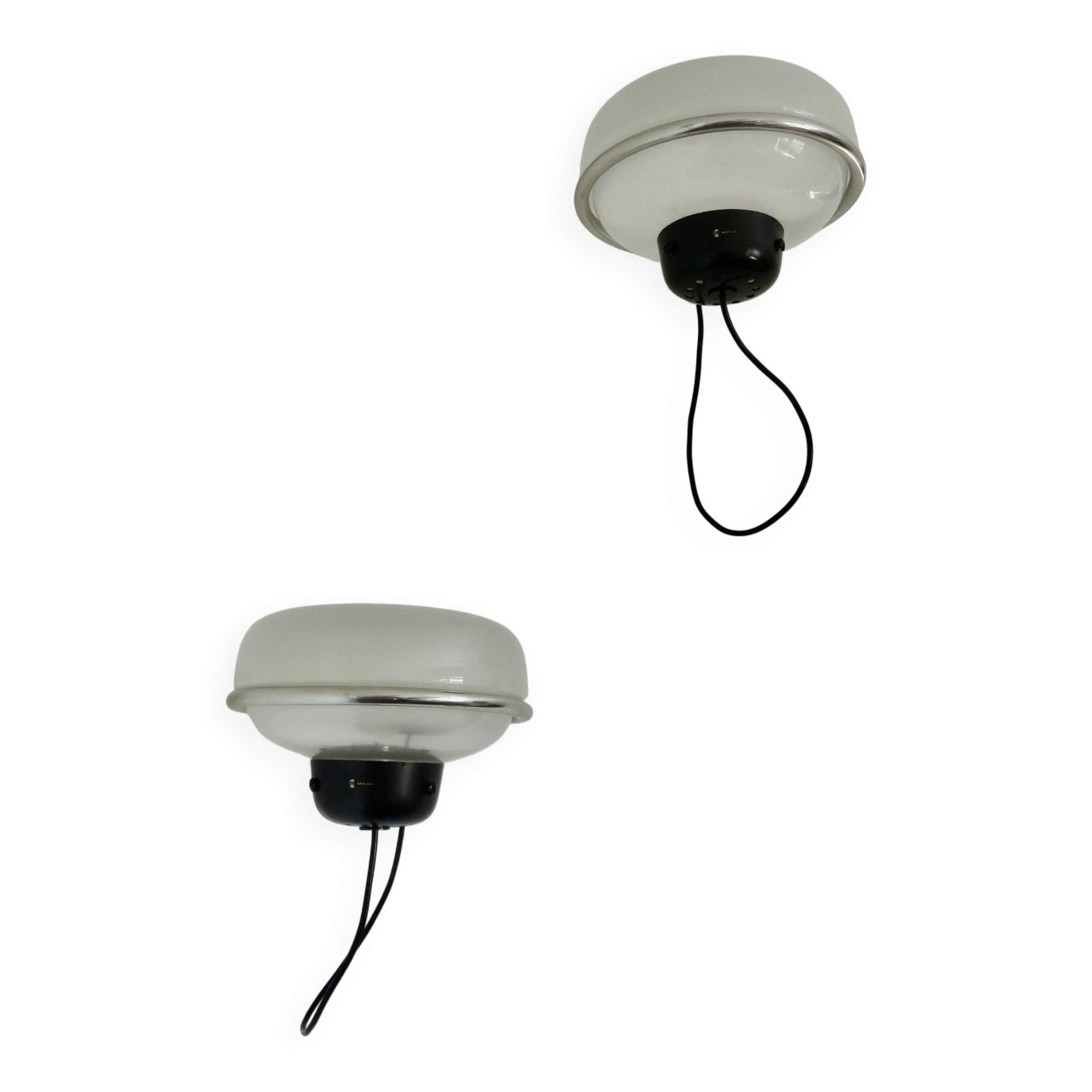 Gino Sarfatti, ARTELUCE, pair of wall lights no. 228 - year 1957