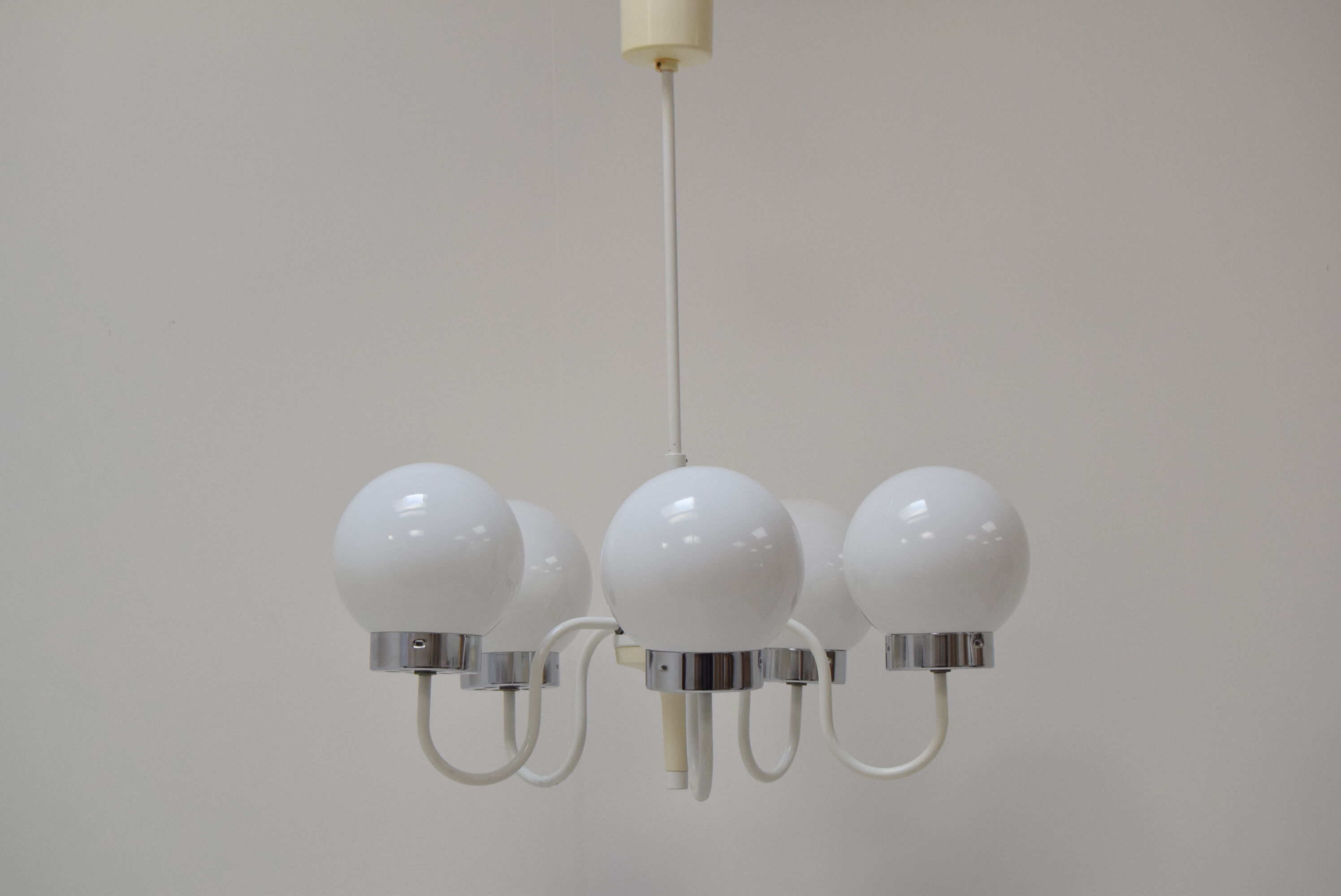 Mid Century chandelier /Jílové u Děčína, 1970´s.