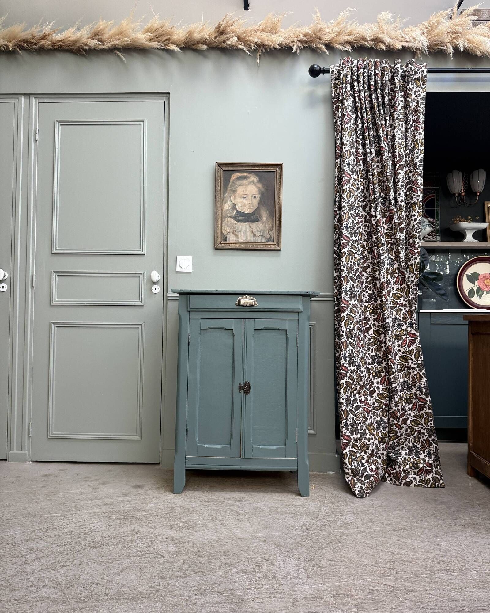 Small Parisian painted buffet (renovated)