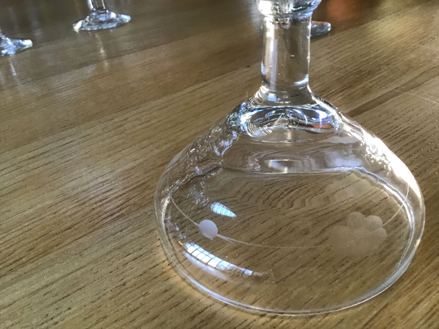 4 antique champagne glasses engraved