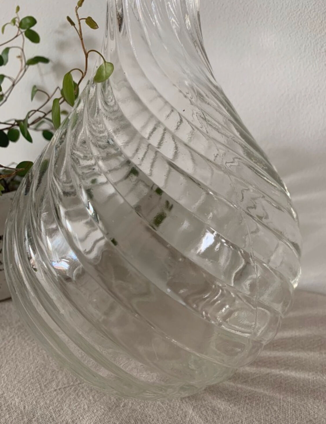 Glass decanter