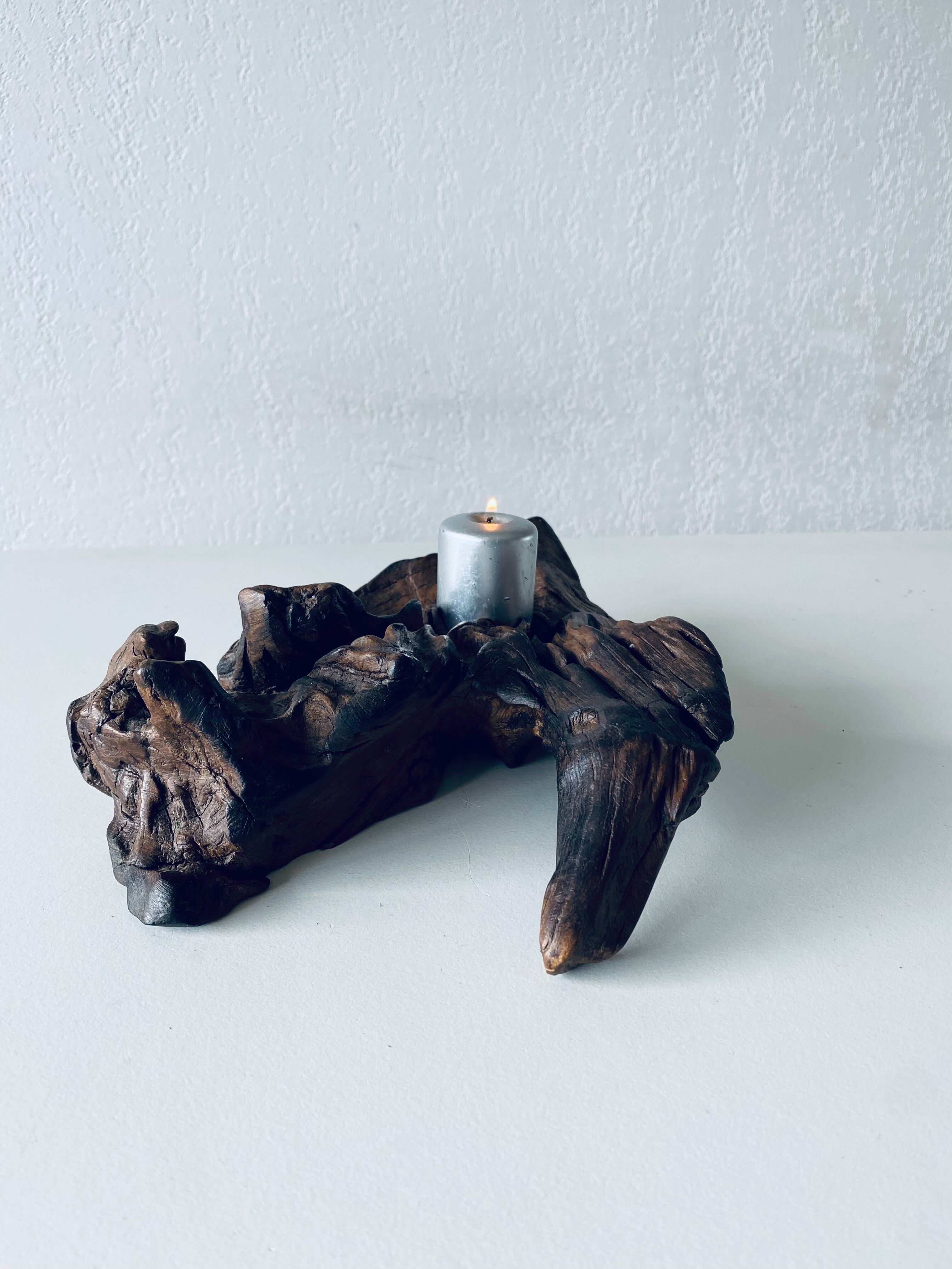 Raw vine candle holder