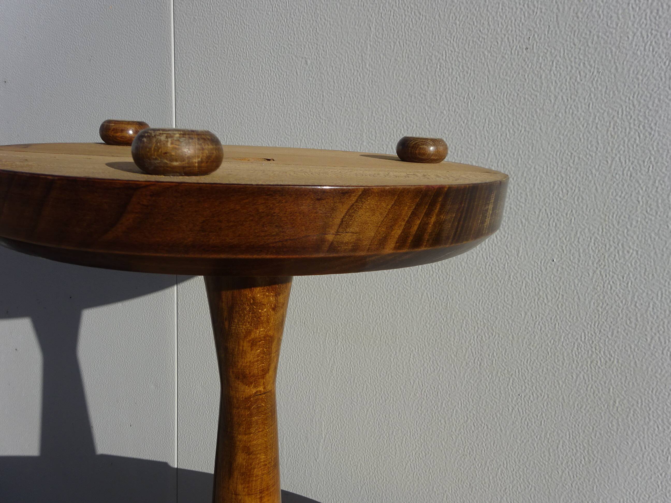 Solid wood pedestal table, Ø60cm