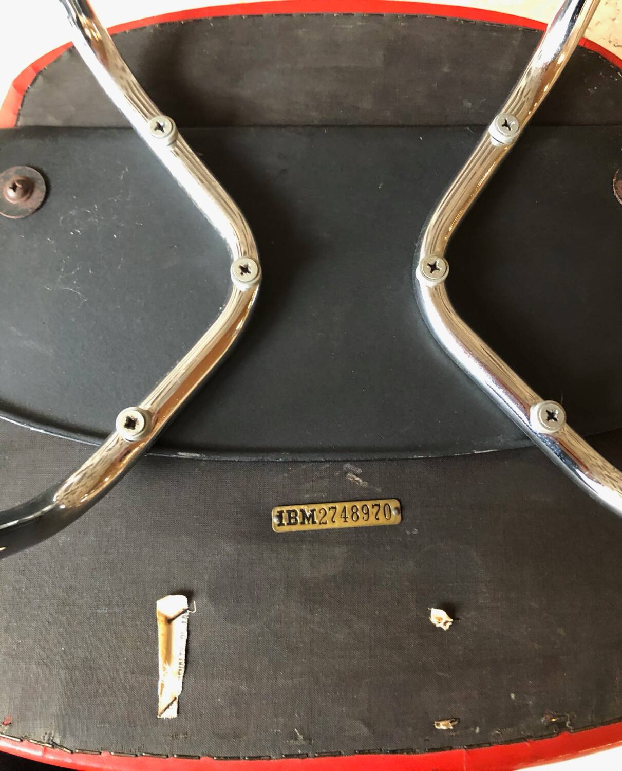 Set of 4 Conference chairs by Eero Saarinen for Knoll