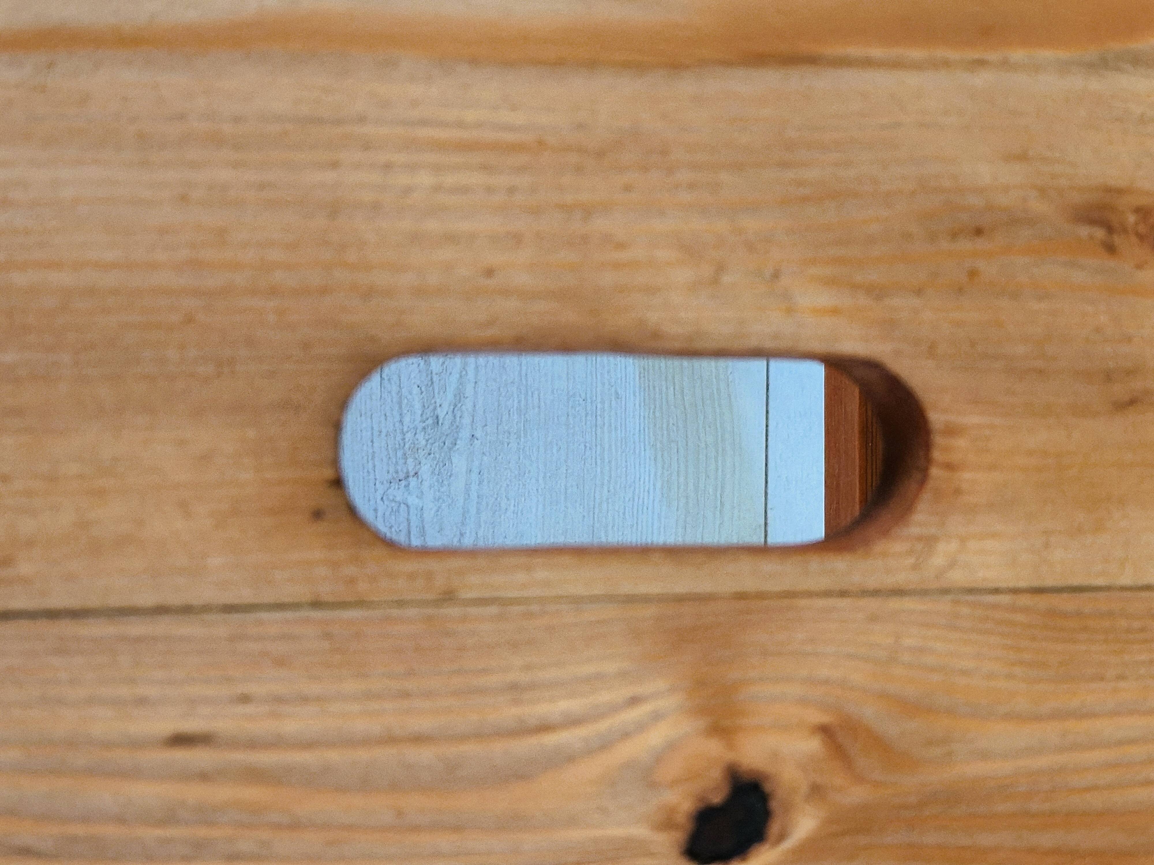 Rustic stool in solid pine