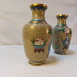 Pair of small cloisonné vases with Japanese polychrome decoration