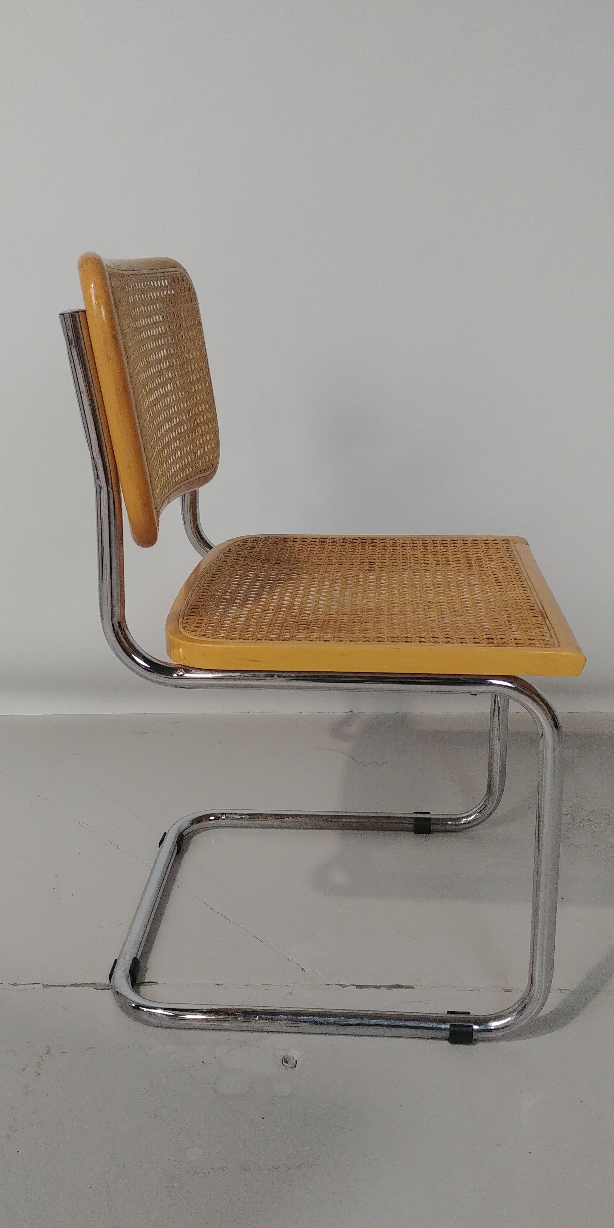 Chaise de Marcel Breuer B32