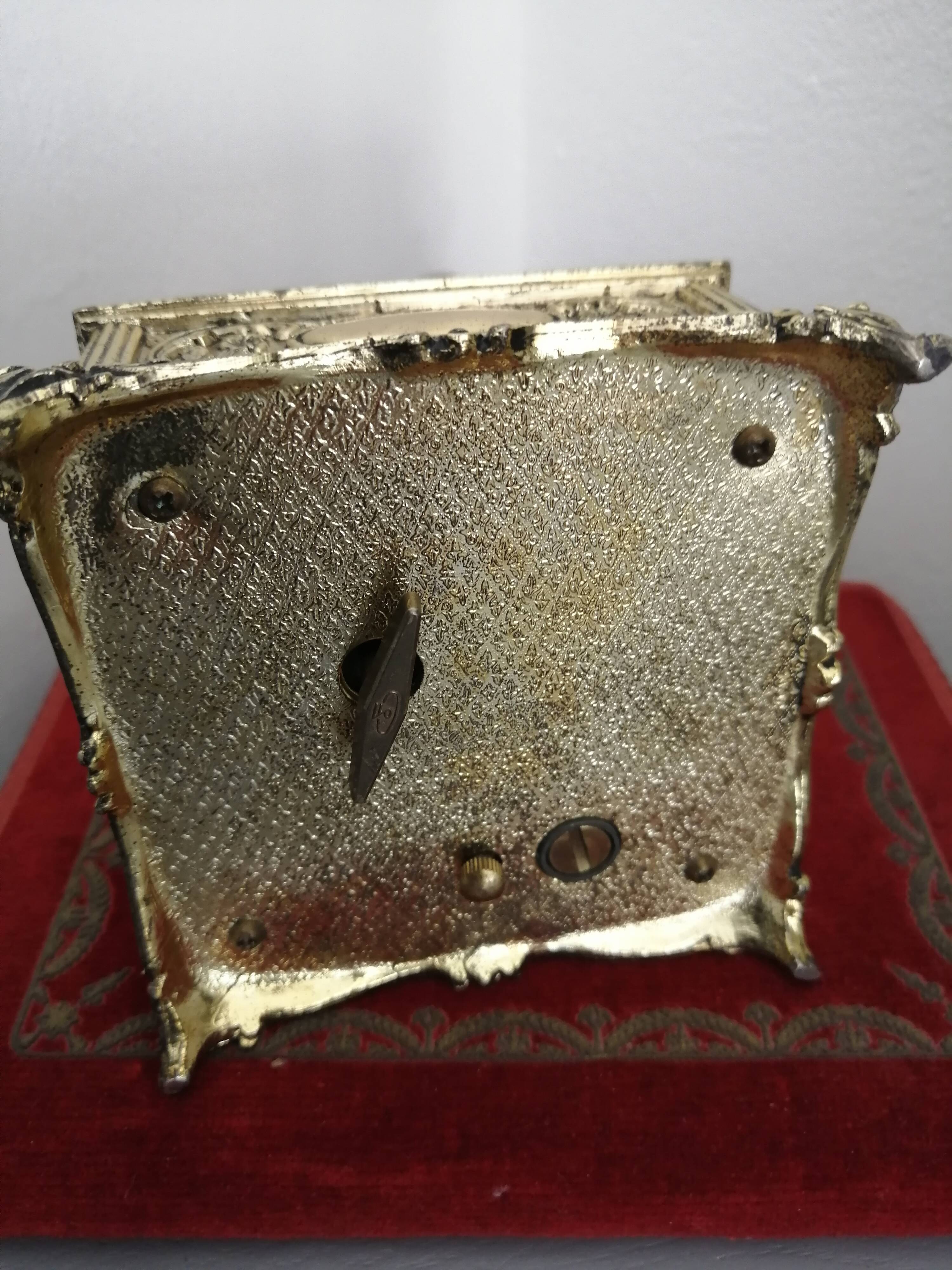 Musical phonogram and lighter