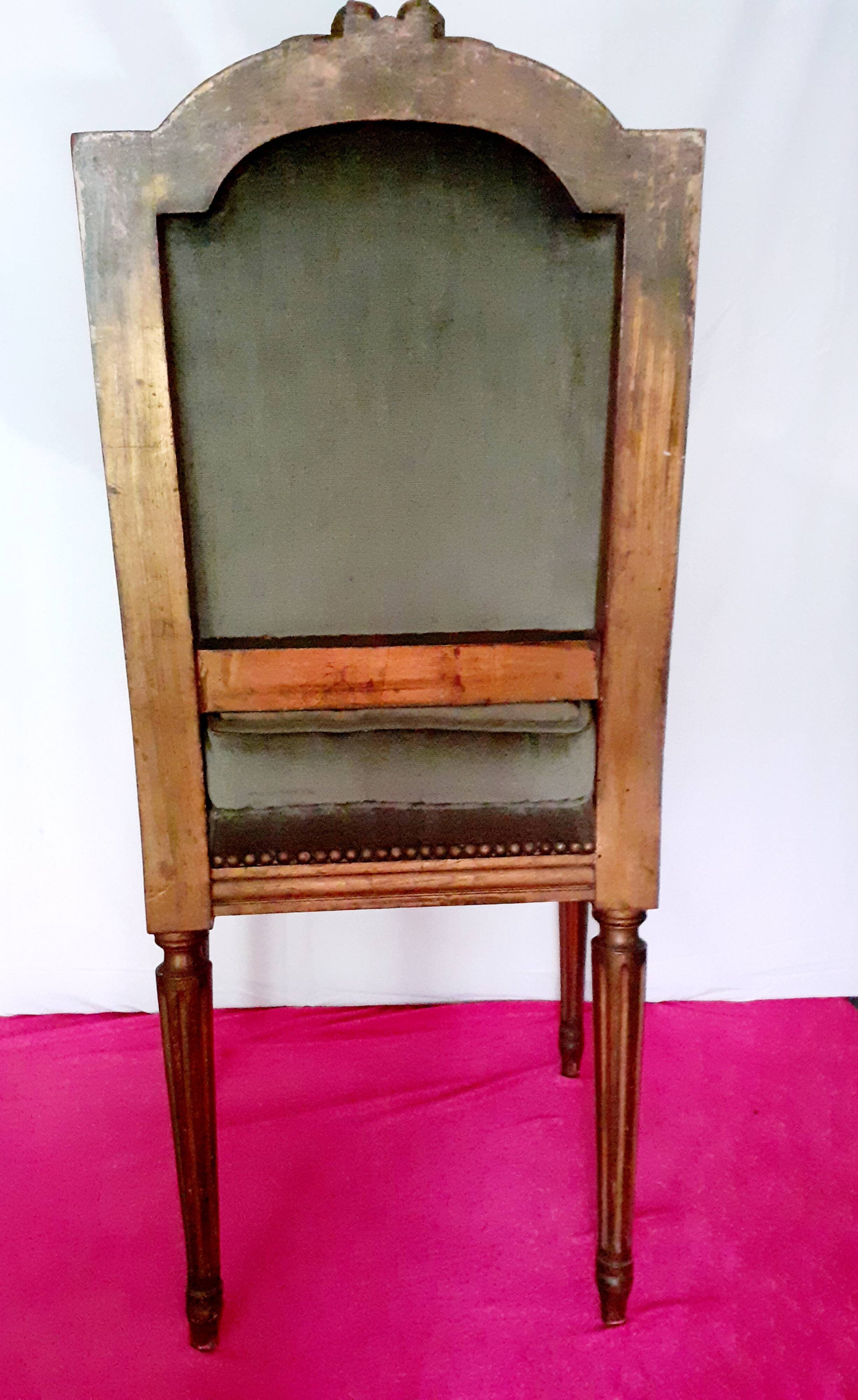 Former gilded woodwork chair